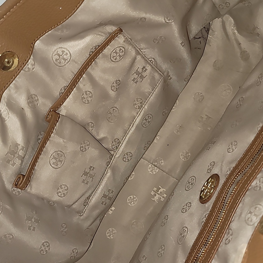 Tory Burch Tote - Picture 5 of 14